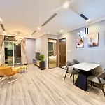 Central2, Landmark81, Saigon Luxury Apartment, Cityview